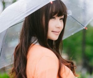 笑顔の女性