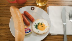 朝食